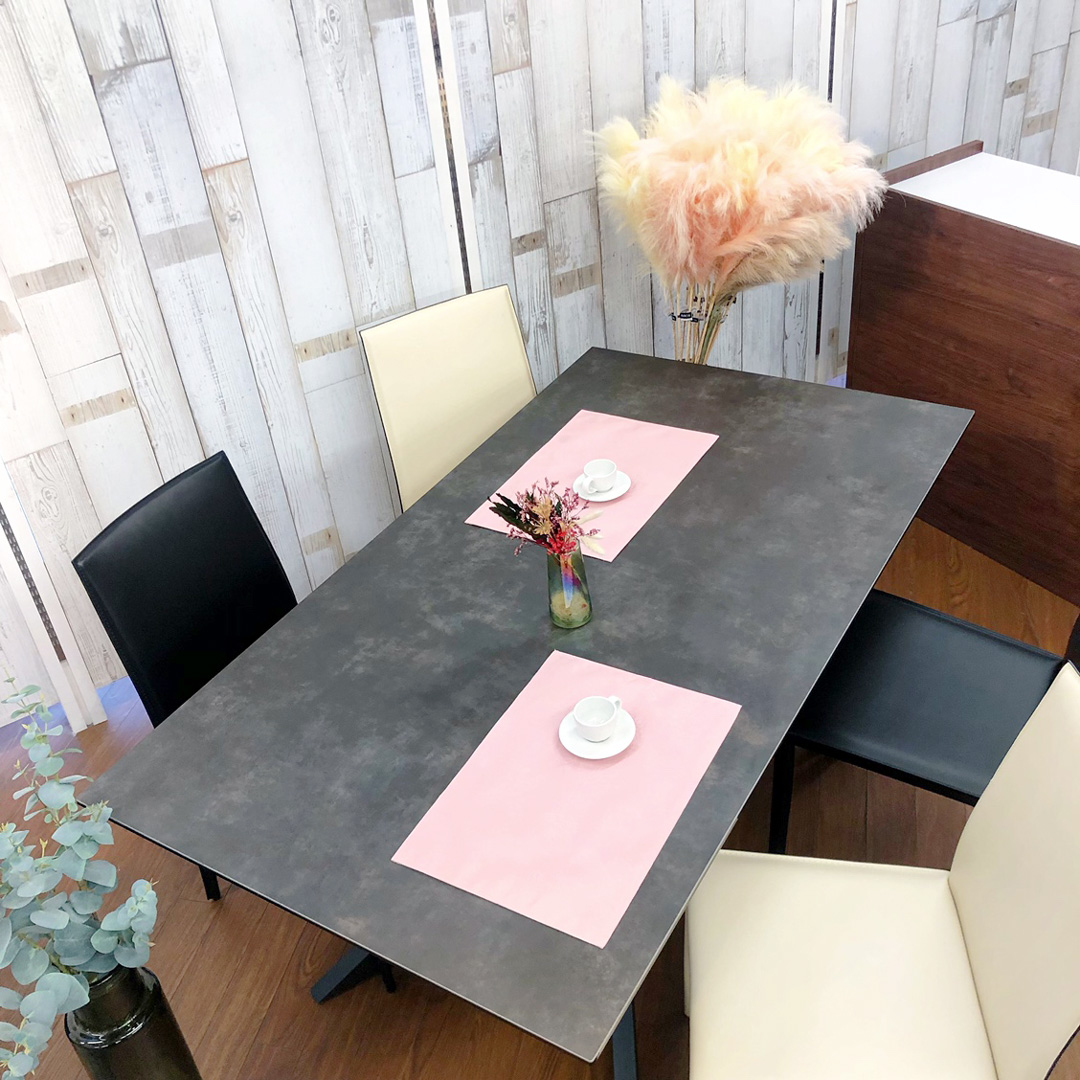 【ROOMDECO 都賀本店】大人気！チェア選びも楽しいセラミック天板のテーブル
