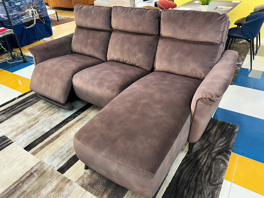 【かねたや家具店 守谷店】ペットのいるご家庭にもおすすめしたいソファ