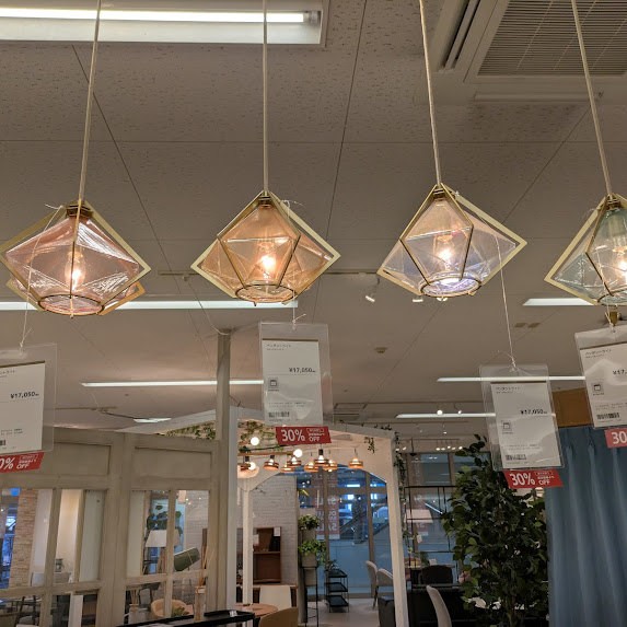【かねたや 市川店】綺麗な照明を30%OFFにて販売