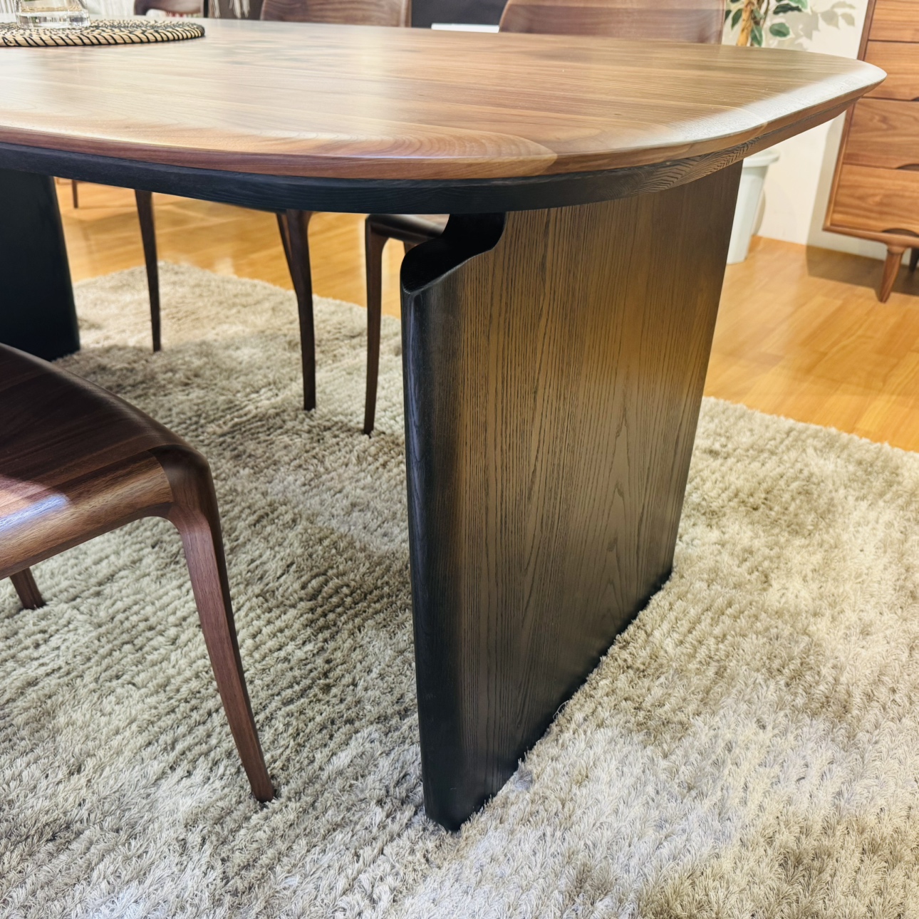 【かねたや 市川店】国内有名メーカー起立木工のダイニングセットをご紹介🙌