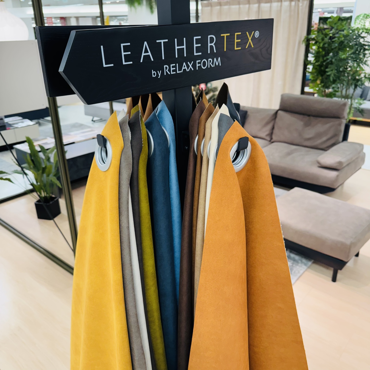 【かねたや 市川店】大人気ソファ「COSTANA」をご紹介🙌